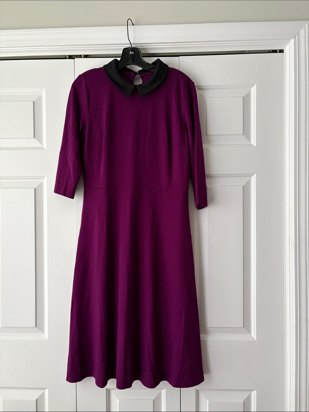 Women’s vintage inspired Purple Dress with Black Collar has stretch. Has pockets